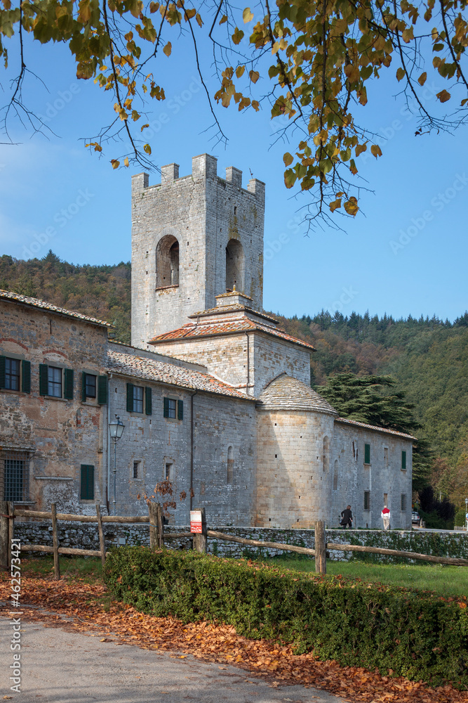 Fototapeta premium Gaiole in Chianti. Siena, Abbazia di San Lorenzo a Coltibuono
