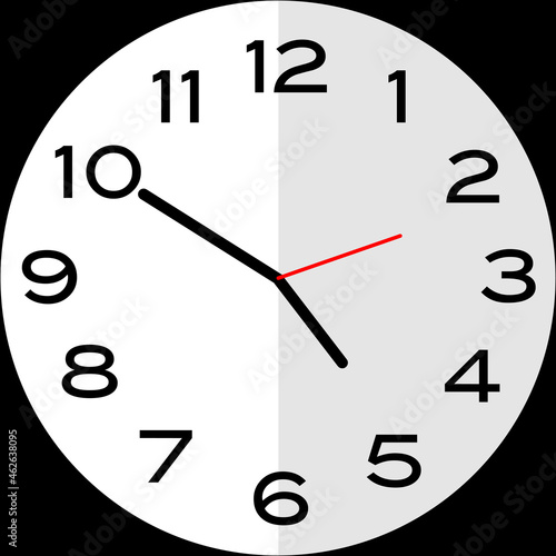 10 minutes to 5 o'clock analog clock icon