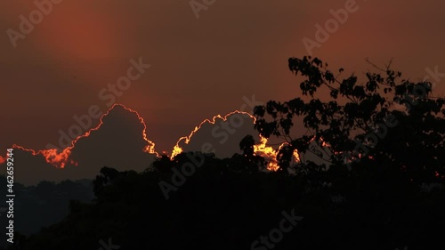 sunset cloud line