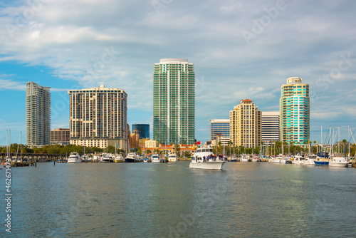 Modern city skyline including Signature Place, Bayfront Tower, One St. Petersburg and Ovation building from Demens Landing Park in downtown St. Petersburg, Florida FL, USA.  © Wangkun Jia