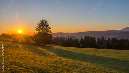 Fototapeta Naklejka Na Ścianę i Meble -  Przełęcz nad Łapszanką