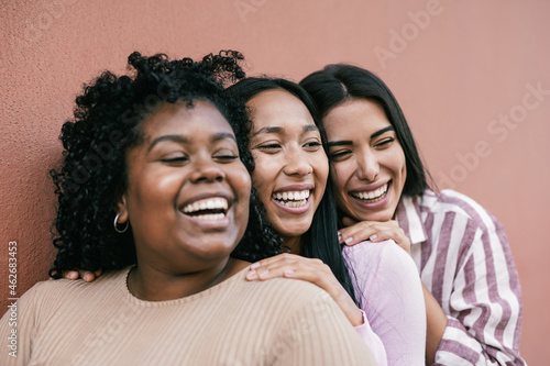 Multiracial women with different skin color - Concept of friendship and happiness