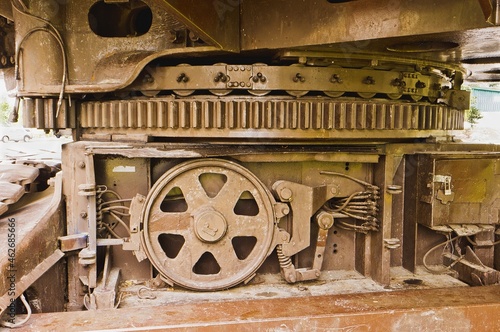 Excavator gears, bearings and brakes
