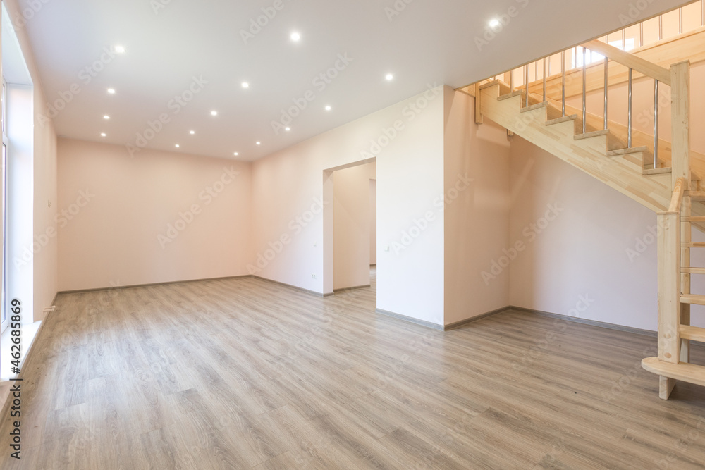 Fototapeta premium unfurnished house or apartment in bright colors