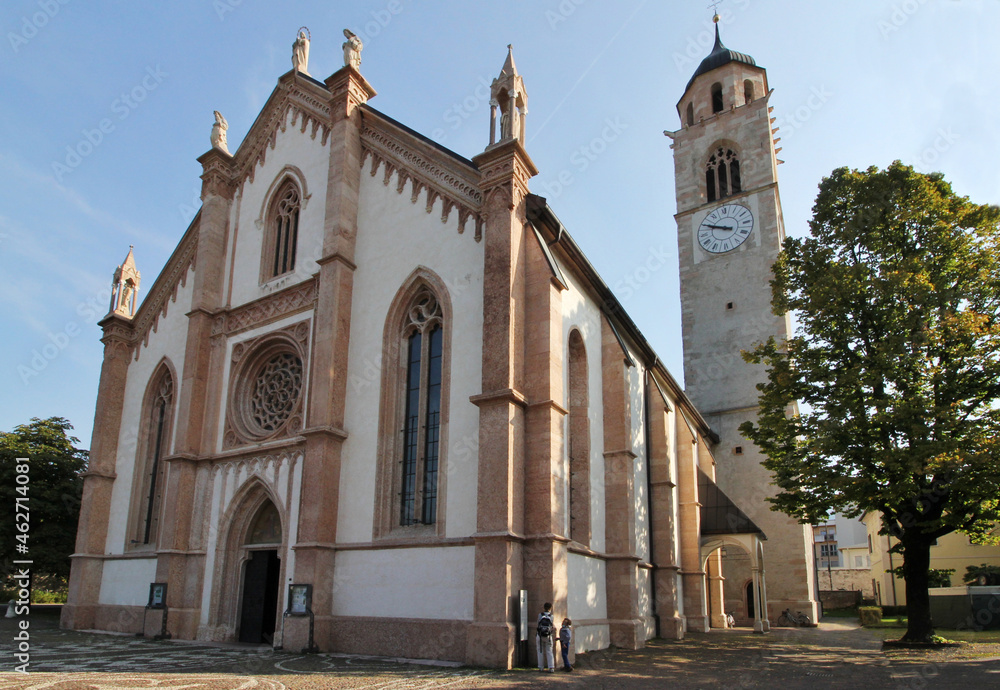 la chiesa della Natività di Maria a Pergine (Valsugana, Trento)