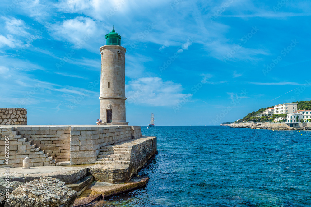 France, Provence-Alpes-Cote d'Azur, Bouches-du-Rhone, Cassis, Harbour, Lighthouse France, Provence-Alpes-Cote d'Azur, Bouches-du-Rhone, Cassis, Harbour, Lighthouse