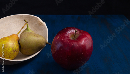 apples and pear photo