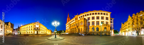 Germany, Hesse, Wiesbaden, Landtag of Hesse, Market Square and New City Hall