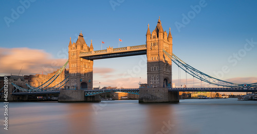 UK, London, Tower Bridge in evening sun