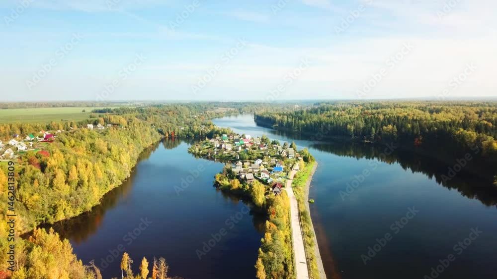 Zapadnaya Dvina river and the village of Lushchiha Zapadnaya Dvina river and the village of Lushchiha