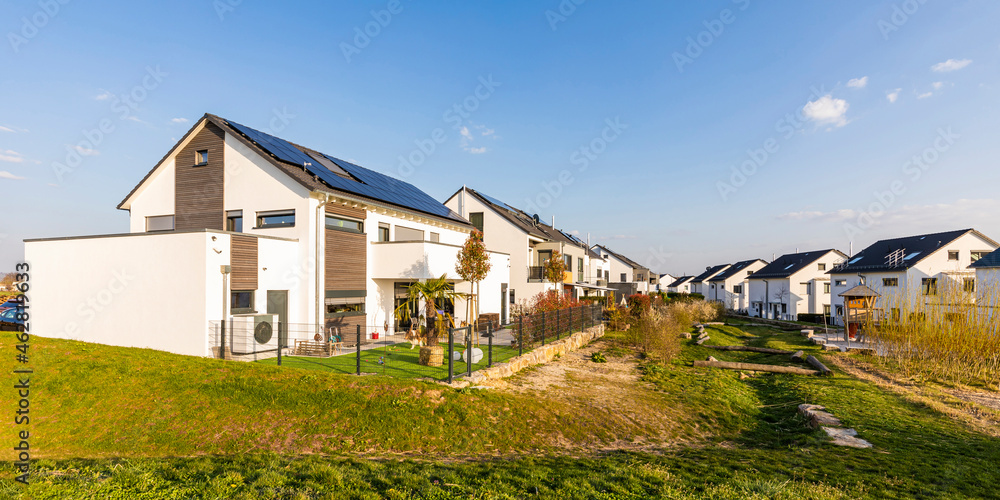 Germany, Baden-Wurttemberg, Waiblingen, Modern energy efficient suburb houses Germany, Baden-Wurttemberg, Waiblingen, Modern energy efficient suburb houses