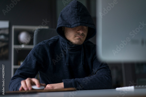 Anonymous teenager hacking PC