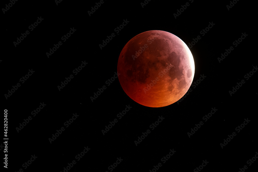 Germany, Frankfurt on Main, total lunar eclipse Germany, Frankfurt on Main, total lunar eclipse