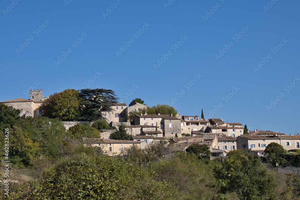 village Murs dans le département du Vaucluse