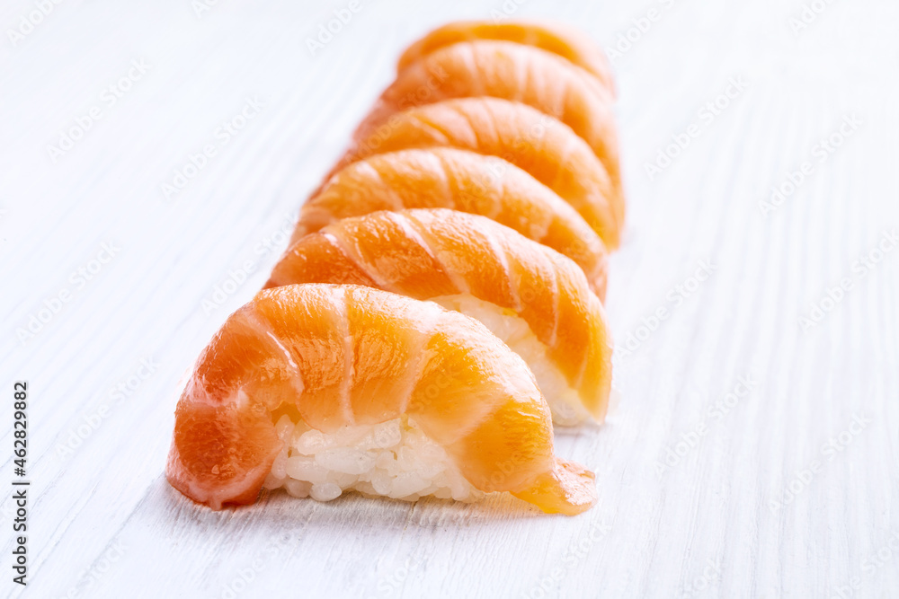 Single fresh salmon sushi Single fresh salmon sushi