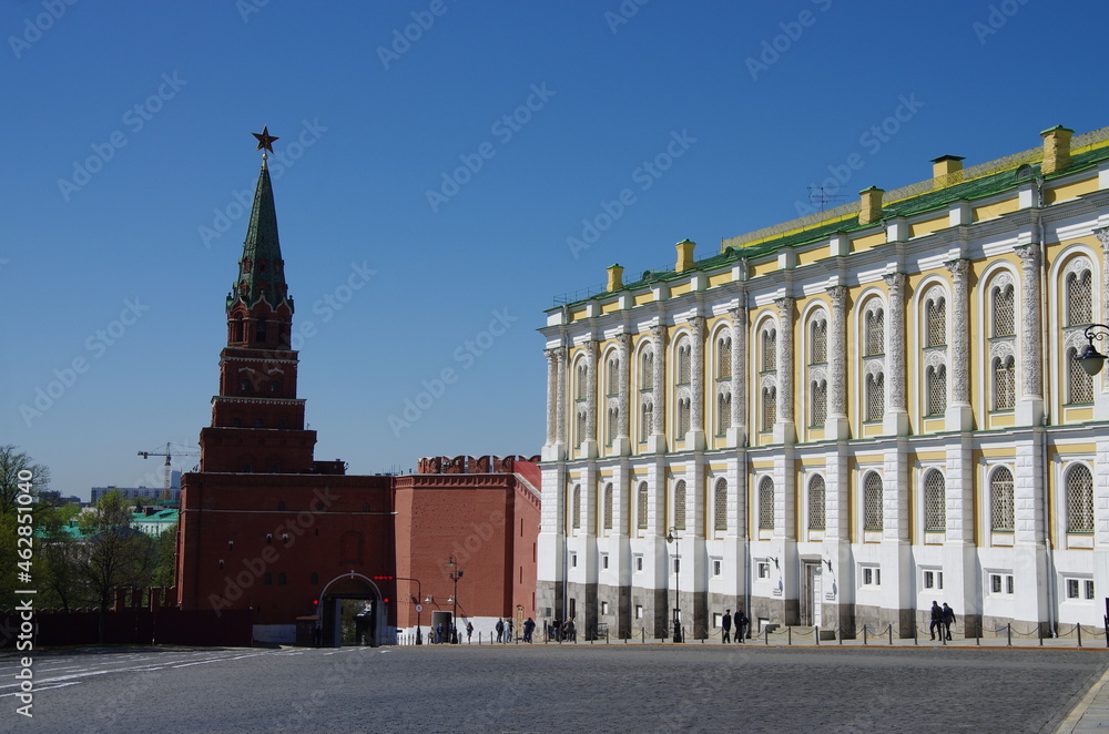 Naklejka premium Moscow, Russia - May, 2021: Moscow kremlin in sunny spring day. Grand Kremlin Palace