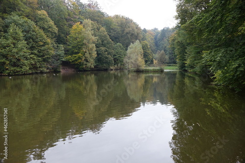 Karlsbergweiher pond near the ruins of Schlo   Karlsberg  Karlsberg Castle  on an autumn day  Homburg  Saarland  Germany  