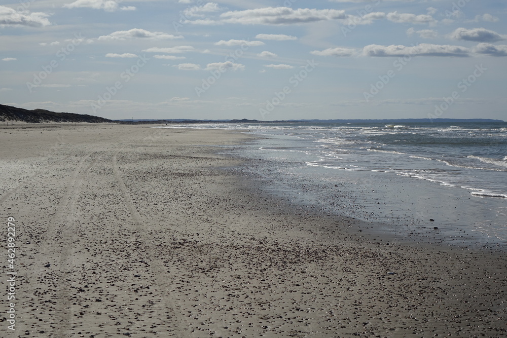 Looking south over Jammerbugt on Blokhus Strand (Blokhus Beach) on a sunny day, Northern Jutland, Denmark
Looking south over Jammerbugt on Blokhus Strand (Blokhus Beach) on a sunny day, Northern Jutland, Denmark