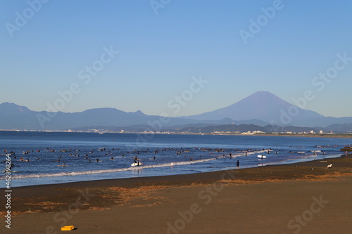 鵠沼海岸からの富士山