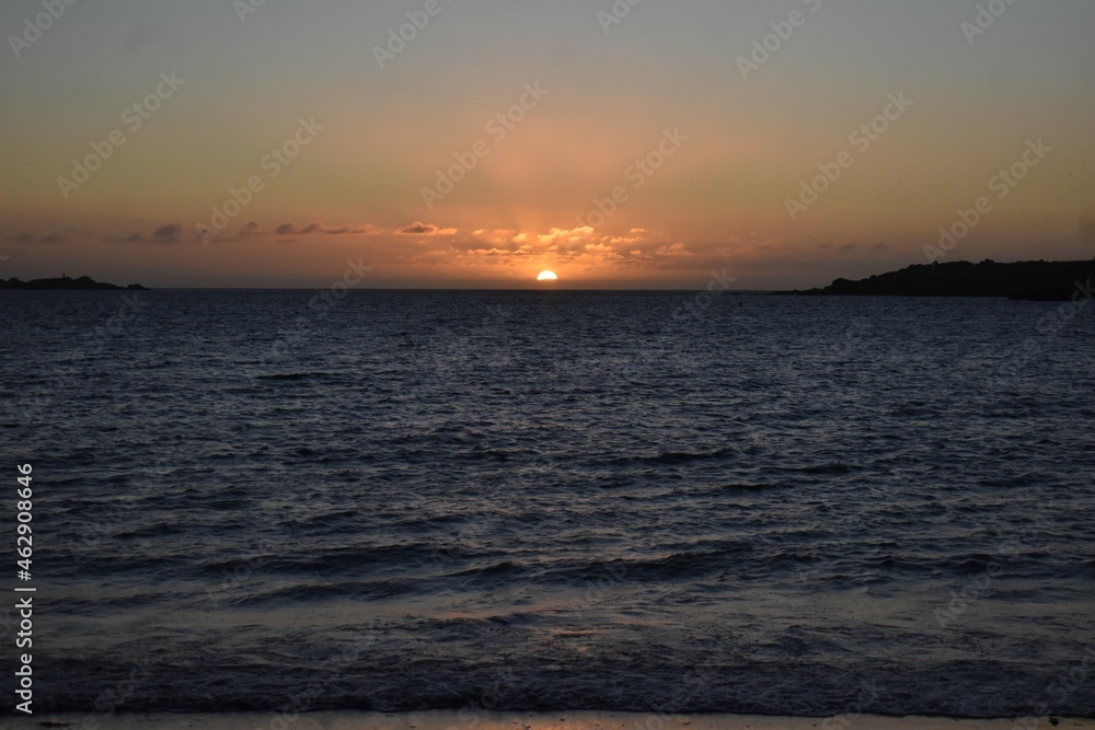 Naklejka premium atardecer