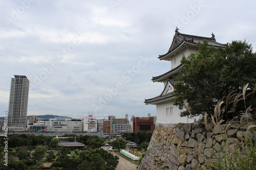                          Akashi Castle and the City of Akashi
