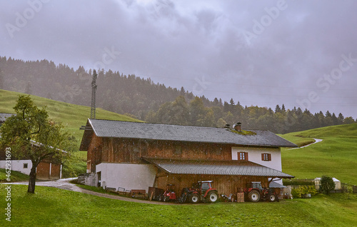 Landschaft bei Regen