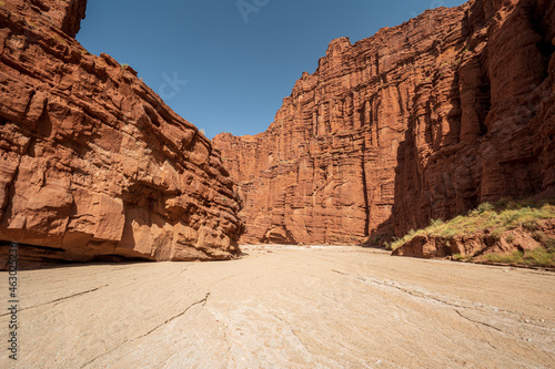 Fototapeta redsand cliffs landform in Wensu canyon, Xinjiang, China