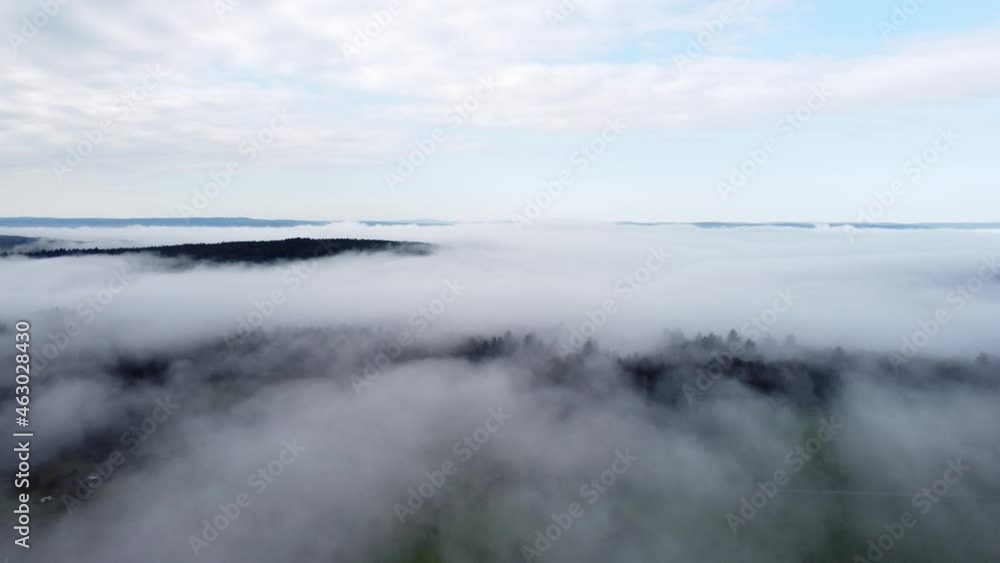 Drohnenaufnahme, Hochnebel im Spessart Drohnenaufnahme, Hochnebel im Spessart