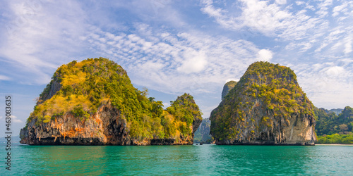 Fototapeta Naklejka Na Ścianę i Meble -  Thai islands in Krabi province near Railay bay, Thailand