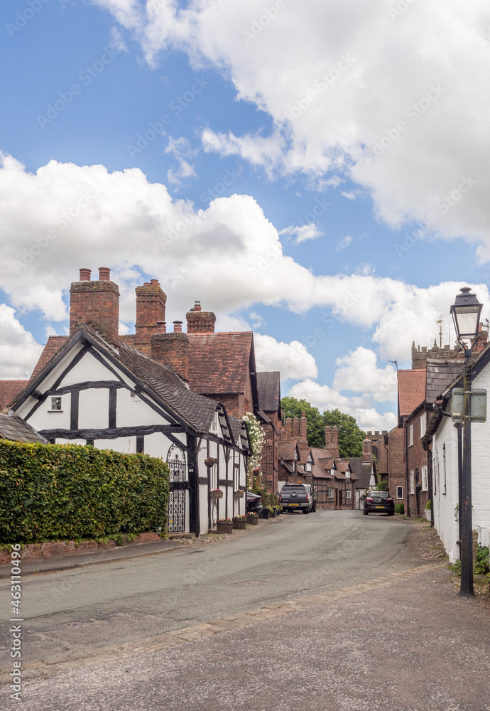 Traditional old cottages at Great Budworth Village, Pickmere, Knutsford, Cheshire, UK