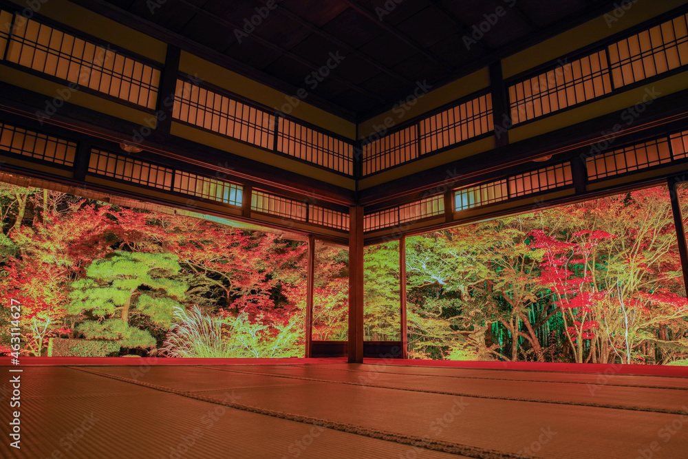 Obraz premium 秋の京都・南禅寺の紅葉