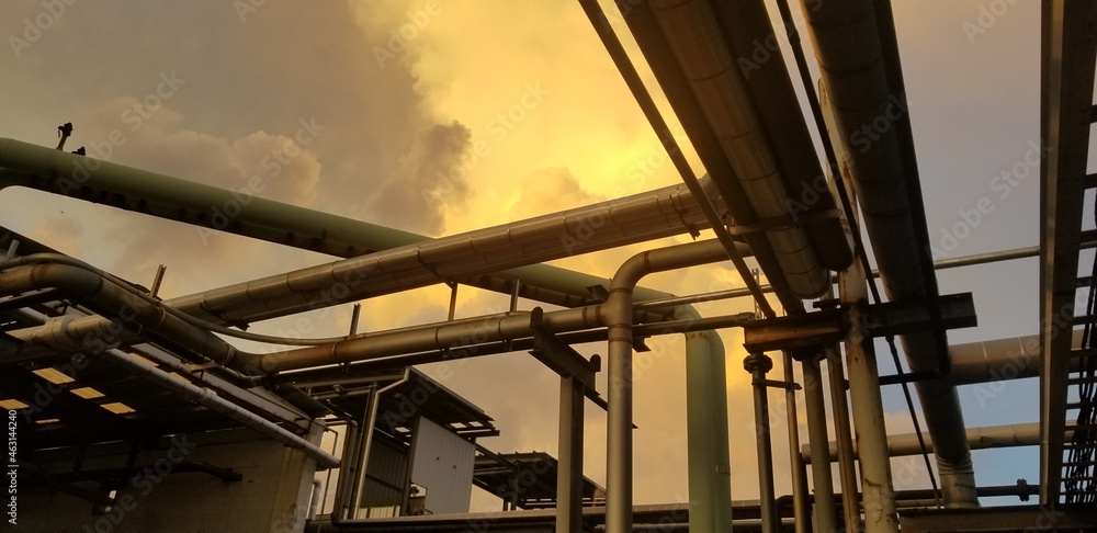 Fototapeta premium Pipes in the sunrise