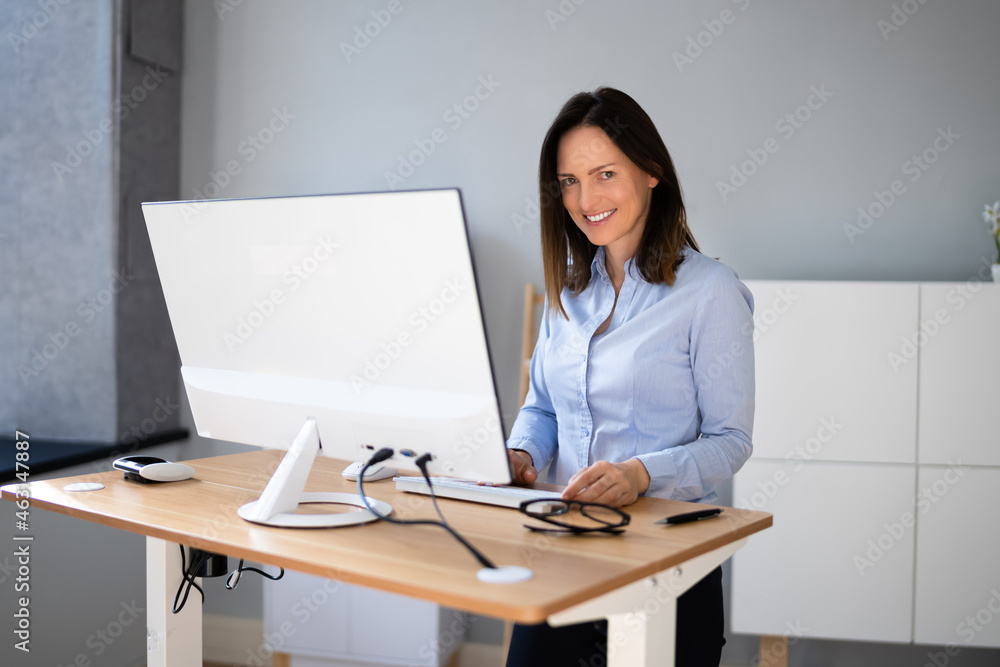 Adjustable Height Standing Desk For Good Posture Adjustable Height Standing Desk For Good Posture