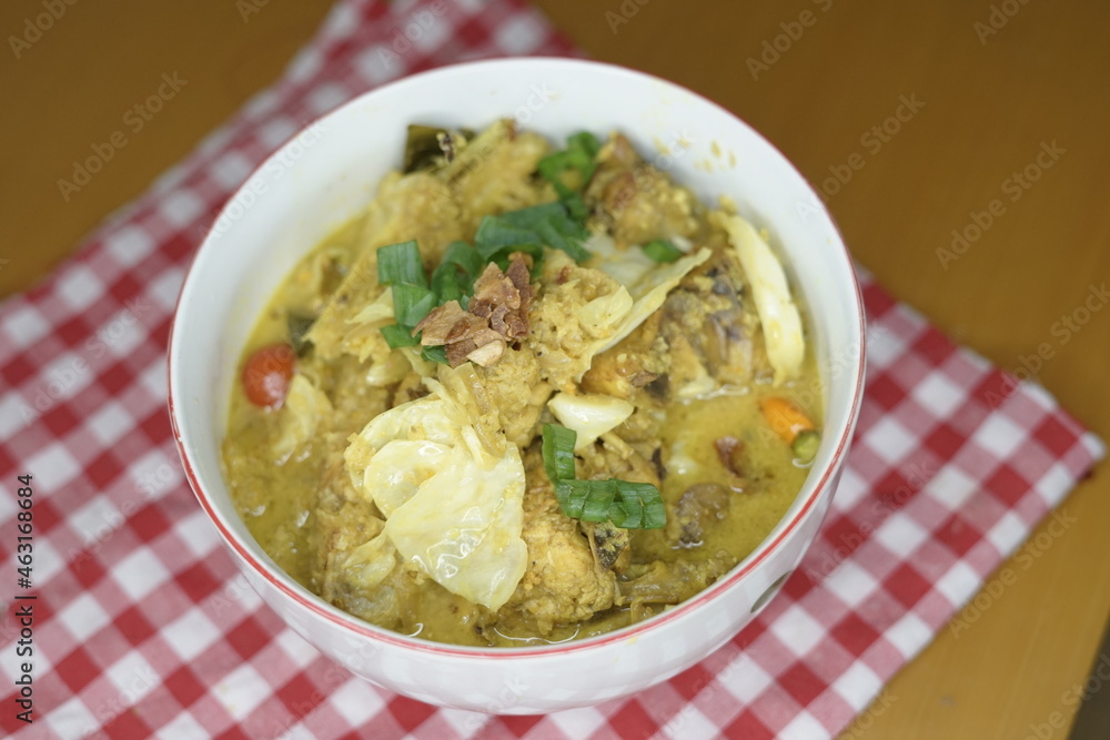Tongseng Ayam (Chicken tongseng) is one of Indonesia's traditional foods. made from chicken and spices such as garlic, shallot, chili, ginger, orange leaf, and others. served with additional cabbage. Tongseng Ayam (Chicken tongseng) is one of Indonesia's traditional foods. made from chicken and spices such as garlic, shallot, chili, ginger, orange leaf, and others. served with additional cabbage.