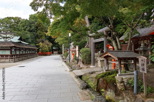 Shinto shrines and temples in Kyoto in Japan 日本の京都にある神社仏閣 : Suboridinate shrines in the precincts of Yasaka-jinja Shinto Shrine at Higashiyama in Kyoto 東山にある八坂神社と境内にある摂社