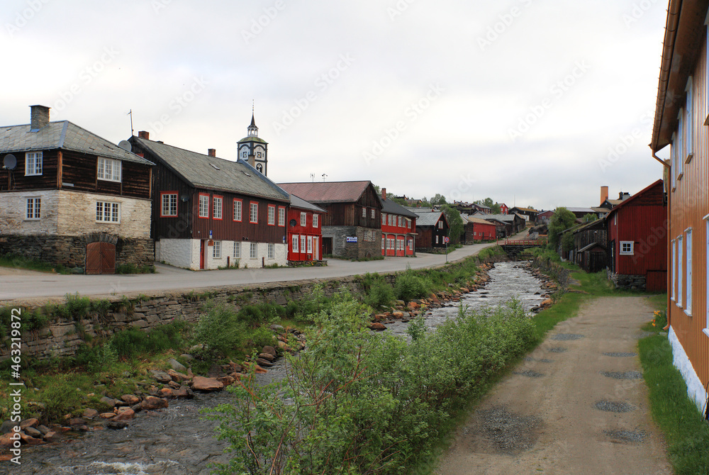 Streets of the old Røros (Roros), Norway