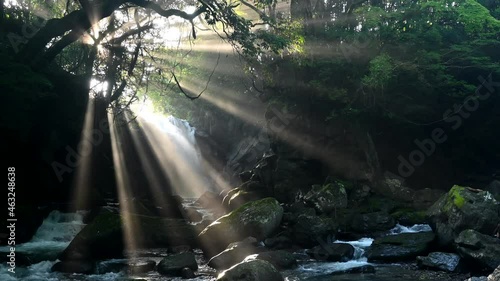 阿蘇・夫婦滝「男滝」と光芒（音なし）