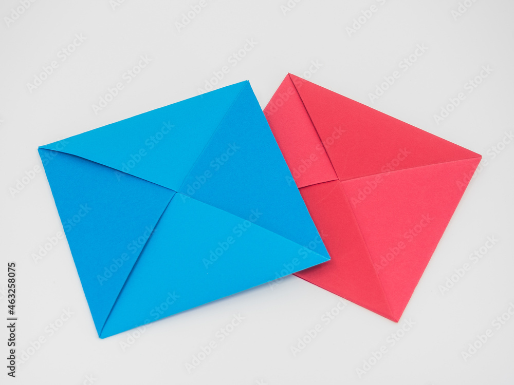 The Korean paper flip card (Ddakji) in squid game The Korean paper flip card (Ddakji) in squid game