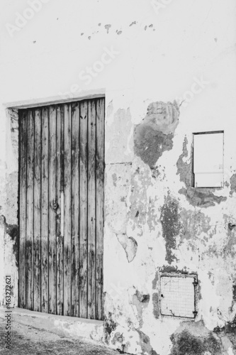 puerta Ciudad pueblo antigua medieval vintage retro blanco y negro