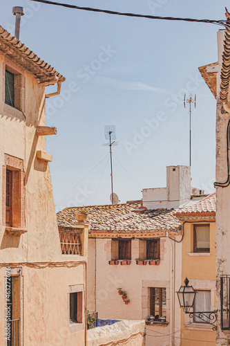 Ciudad pueblo antigua medieval vintage retro colores