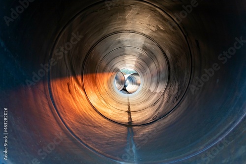 Foto hollow large iron sewer pipes