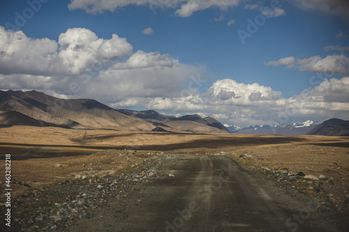 road to the mountains