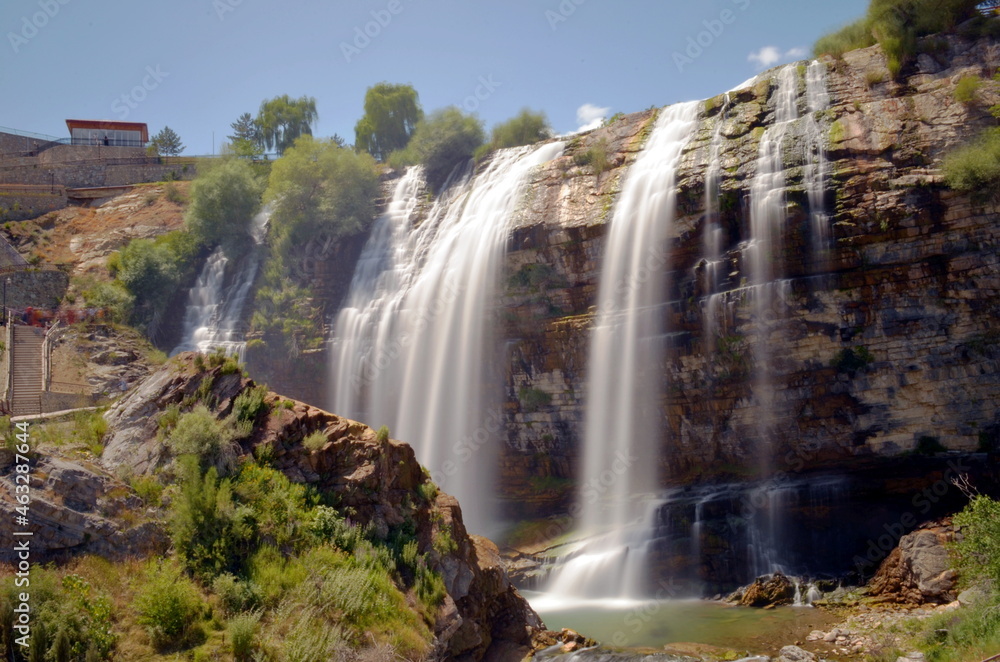 Naklejka premium Long exposure waterfall shots