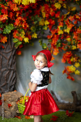 little red riding hood with leaves
