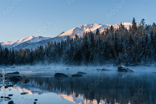 Фотография The winter landscape of Kanas lake in Xinjiang province, China, at sunrise