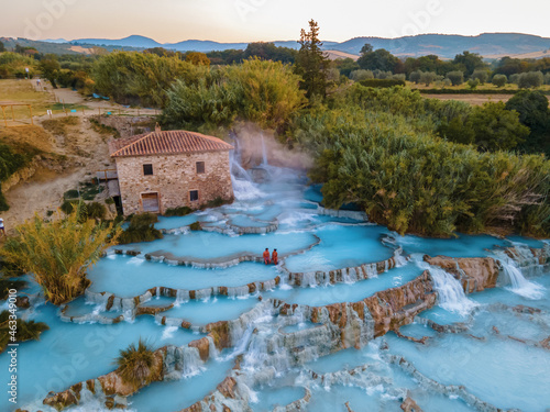 Fényképezés natural spa with waterfalls and hot springs at Saturnia thermal baths, Grosseto,