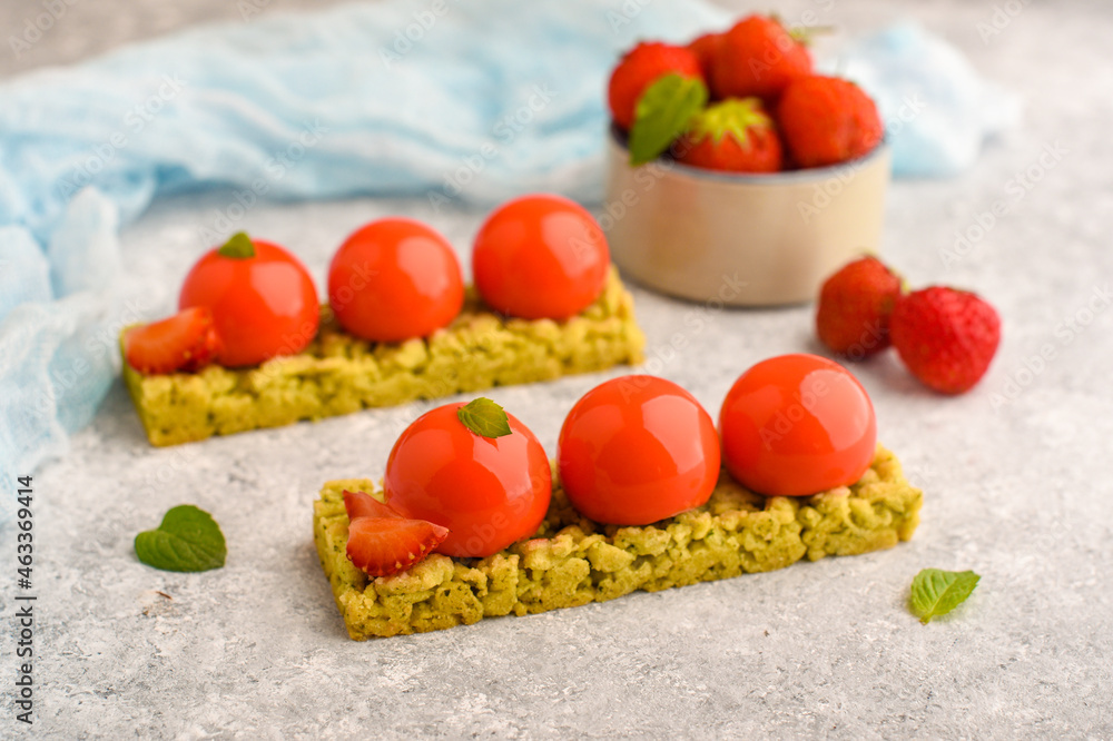 Strawberry sablée dessert with fresh berry, nuts and mouse filling Strawberry sablée dessert with fresh berry, nuts and mouse filling