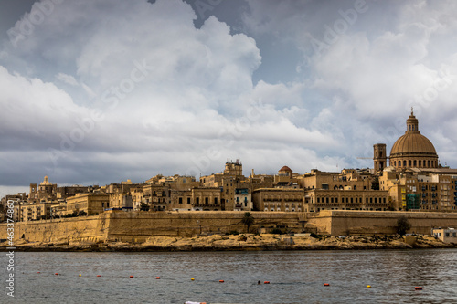 skyline de la Valeta. Malta.
Valletta skyline. Malta. photo