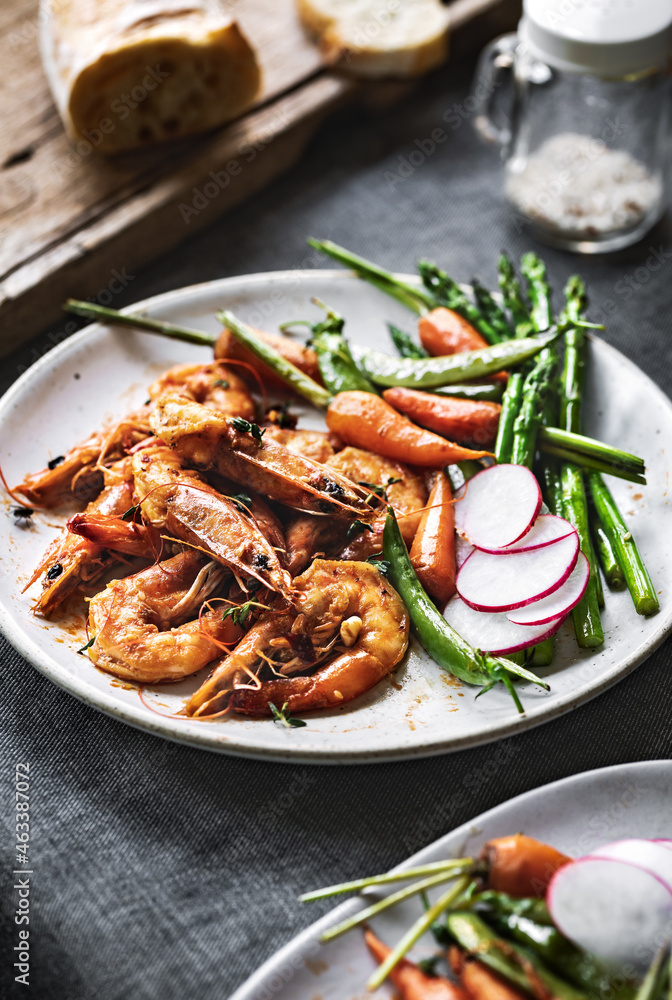 Garlic and Herby Prawn with Sautéed Vegetables Garlic and Herby Prawn with Sautéed Vegetables