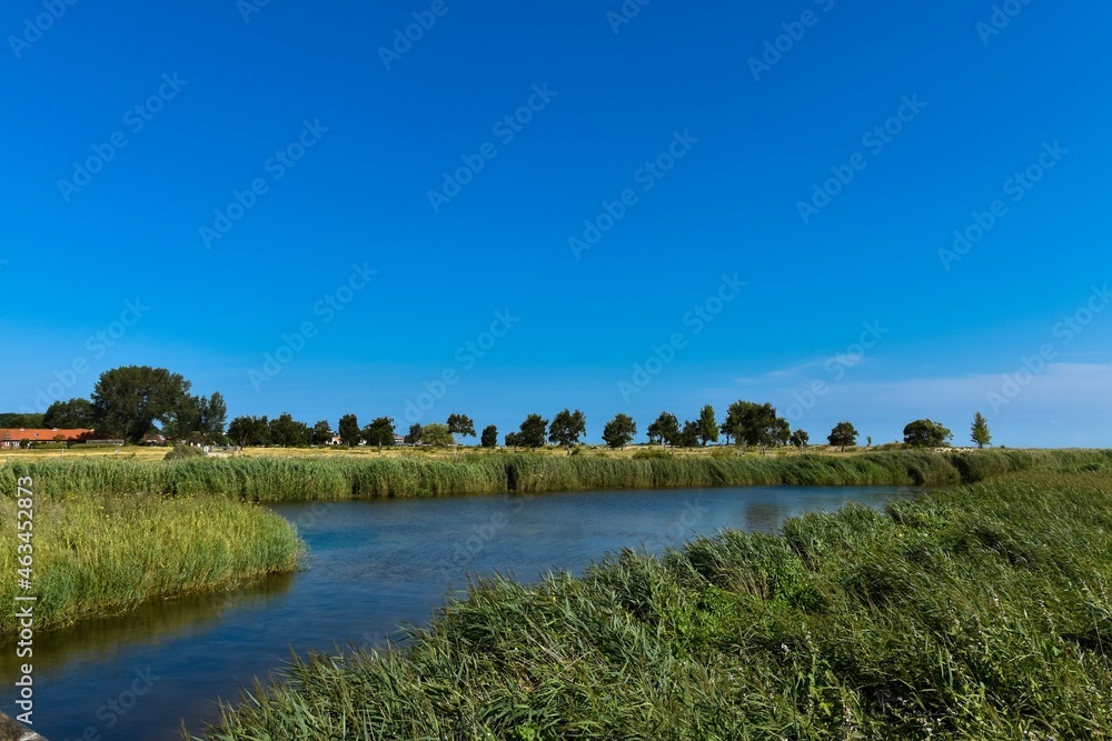 Fototapeta premium Sehlendorfer Naturschutzgebiet, Binnensee in Norddeutschland